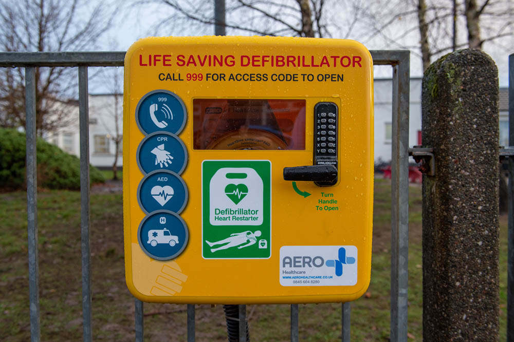 Publicly accessible defibrillator